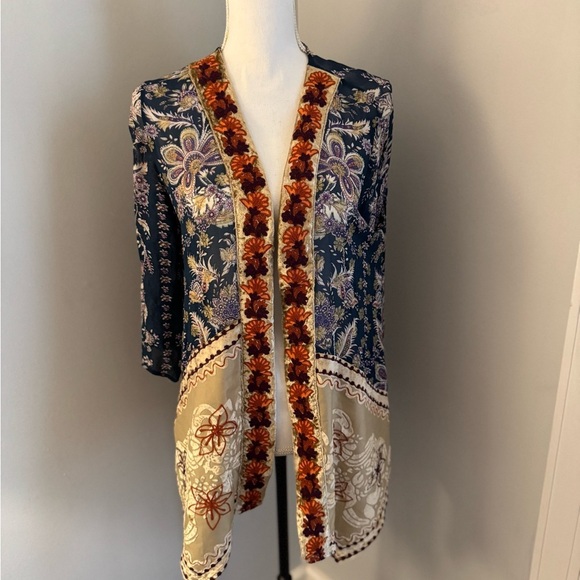 Soft Surrounding Size M Kimono/Cardigan with embroidery. Gorgeous - Picture 1 of 10